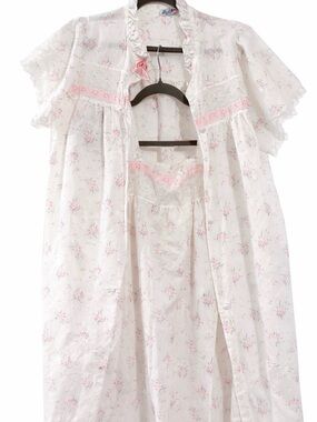 PRISTINE!! Vintage Ballet New York 2pc Set Pink Floral Lace Robe Nightgown